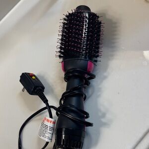 Black and Pink Hair Dryer Brush